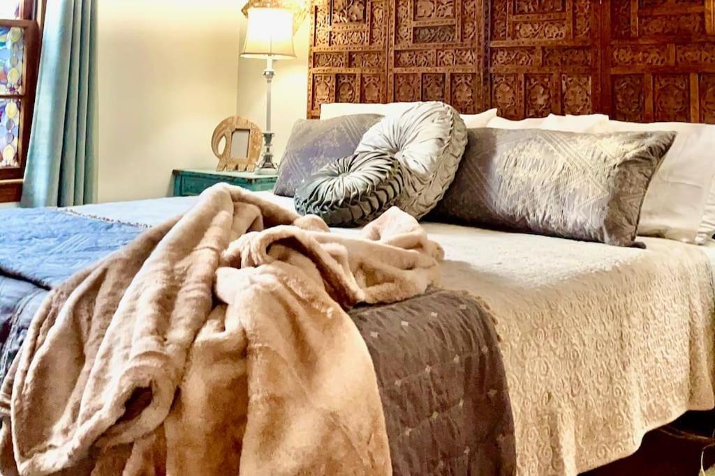 Luxury Oasis- 1 Bedroom Romantic Getaways Λούμποκ Εξωτερικό φωτογραφία